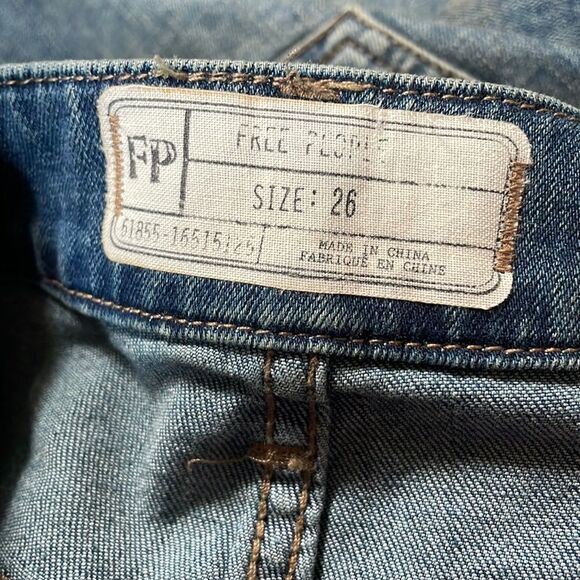 Free People Washed Denim Skinny Overalls Blue 26 - Picture 7 of 9